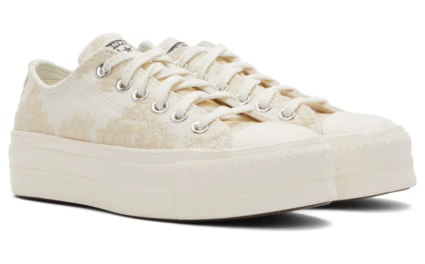 converse-chuck-taylor-all-star A02225C