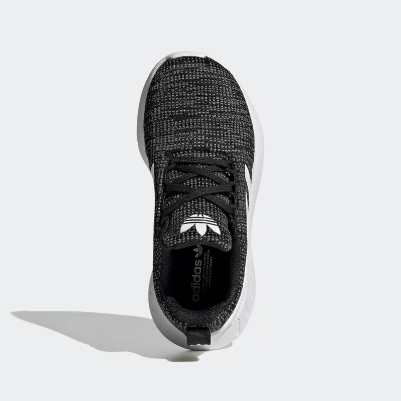 Adidas Swift Run 22 Core Black / Cloud White / Grey Five (GW8180)