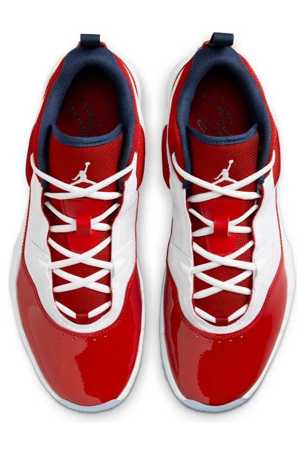 jordan-stay-loyal FB1396-102