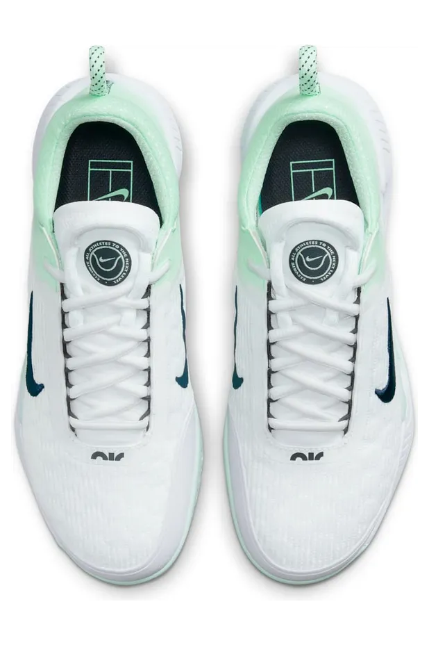 nikecourt DH0222-100