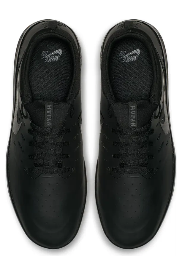nike-free AA4272-003
