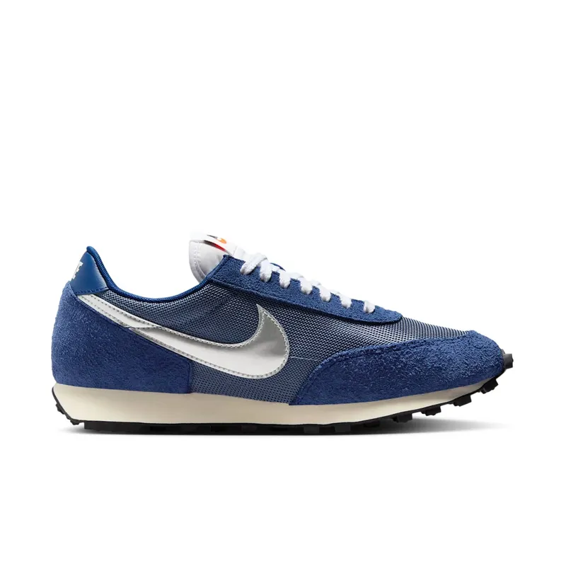 Nike Daybreak SP “Blue Void / Diffused Blue” (BV7725-401)