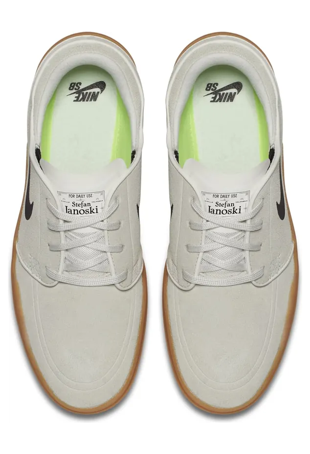 nike-sb 844443-100