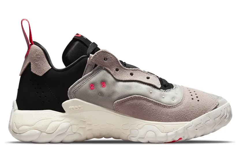 air-jordan-delta CV8121-005