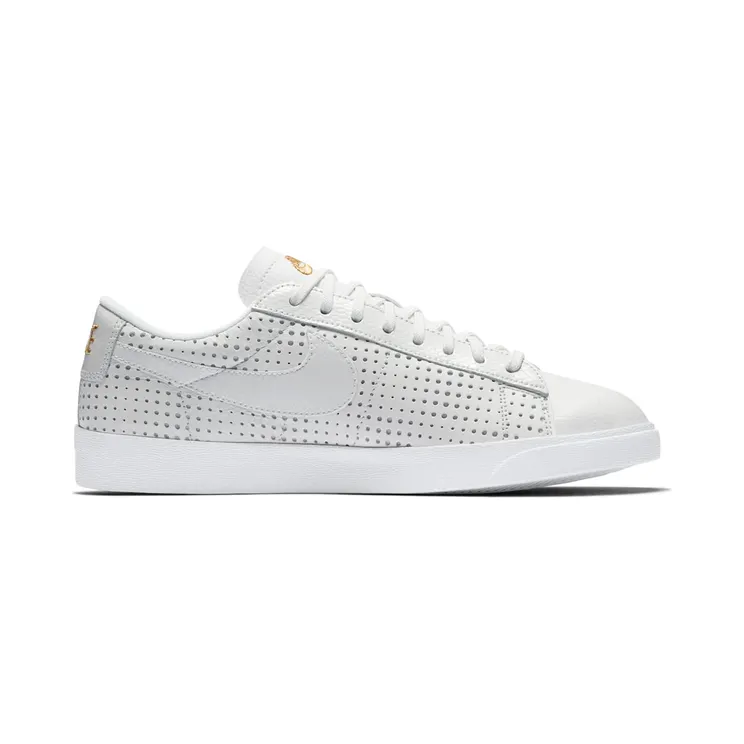 nike-blazer AA1557-100