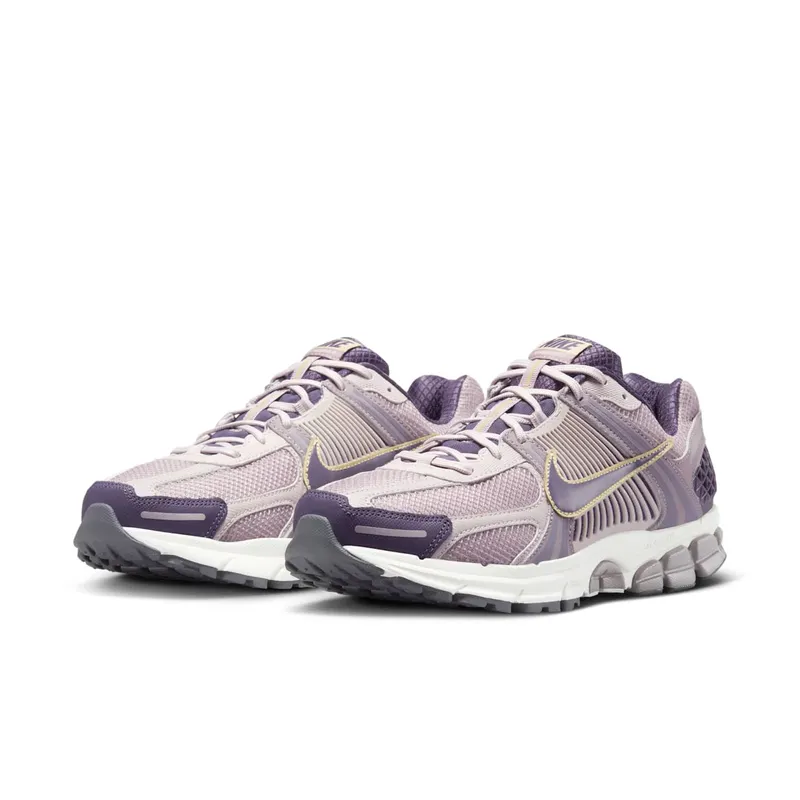Nike Zoom Vomero 5 “Platinum Violet” (HQ3643-019)
