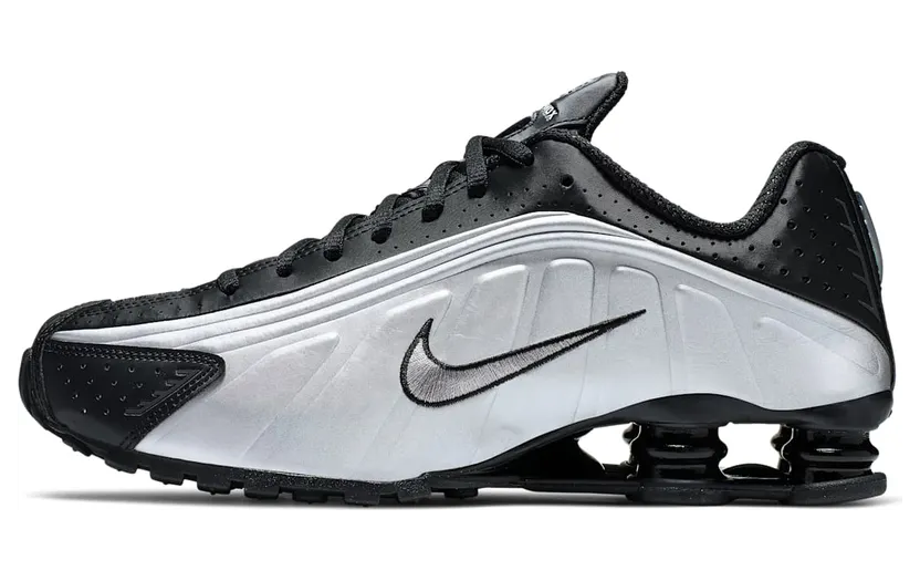 Nike Shox R4 “Black” (104265045)