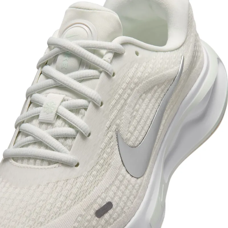 Nike Journey Run Summit White/Barely Green/White/Metallic Silver (FJ7765-122)