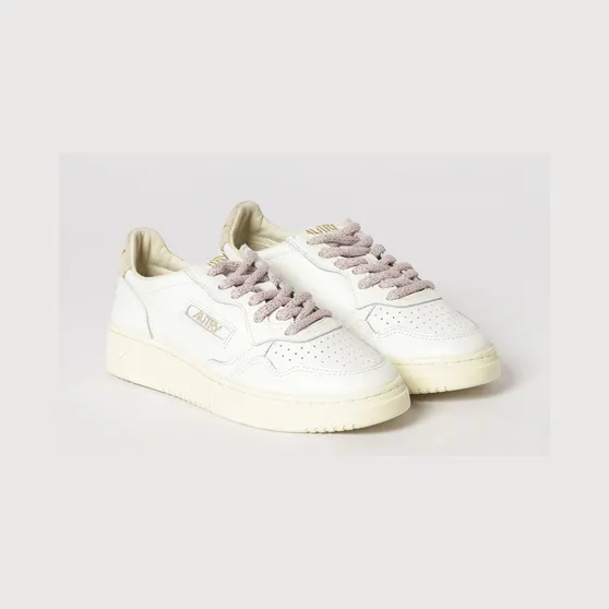 Autry Medalist Low Bicolor Leather Sneakers with Perforated Toe Yellow Cream (AULWSW04)