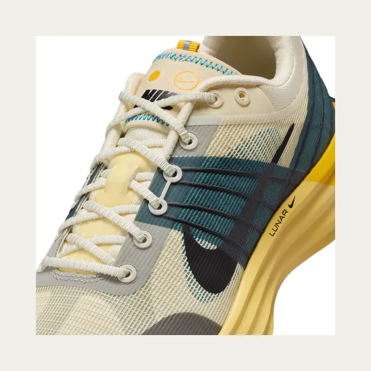 nike-lunar-roam DV2440-700