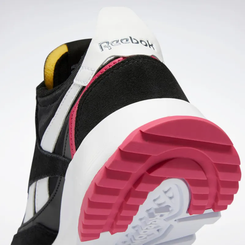 reebok-classic-leather GZ7396