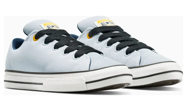 converse-sneaker A15596C