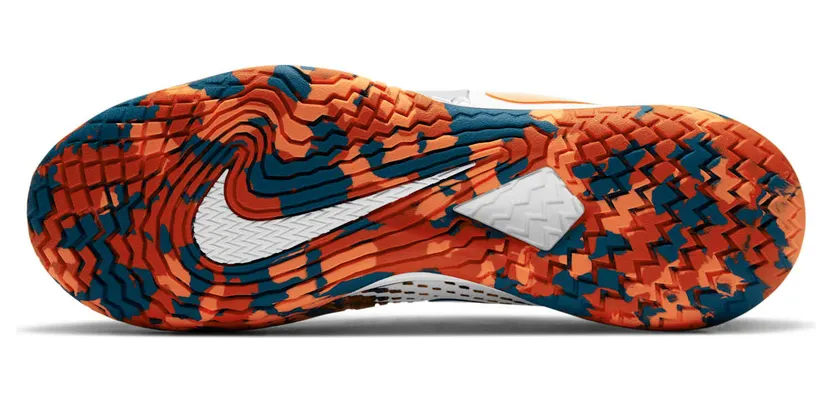 nikecourt CD0424-106