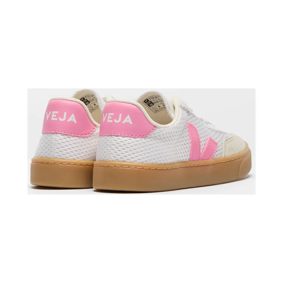 Veja Volley Aircell and C. W.L. White (SY2221523)