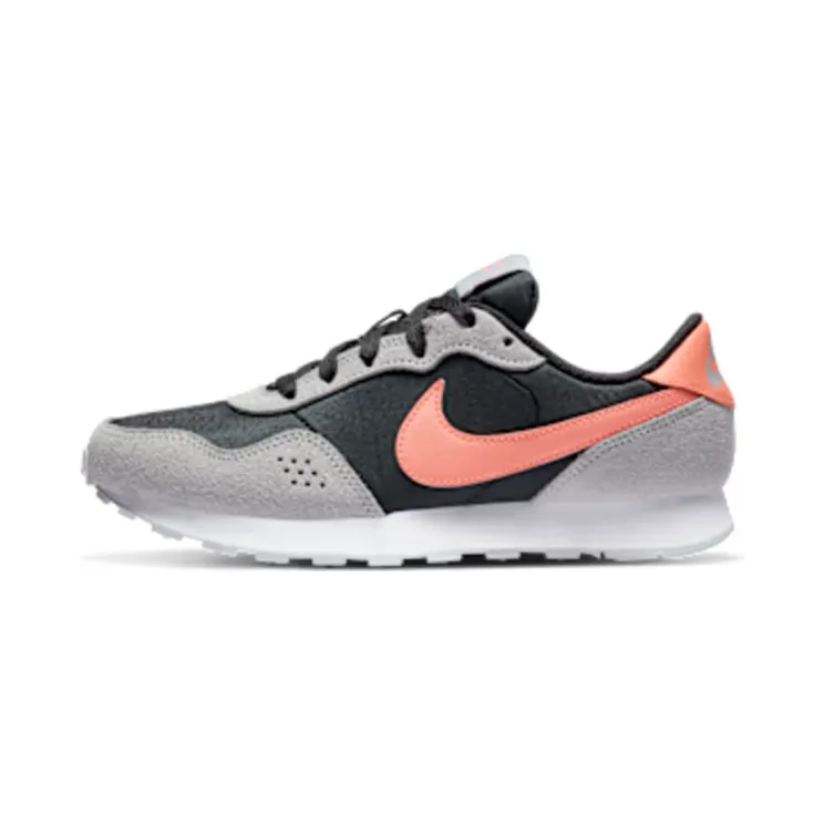 Nike MD Valiant Black “Off-Noir / Grey Fog / White / Atomic Pink” (CN8558-004)
