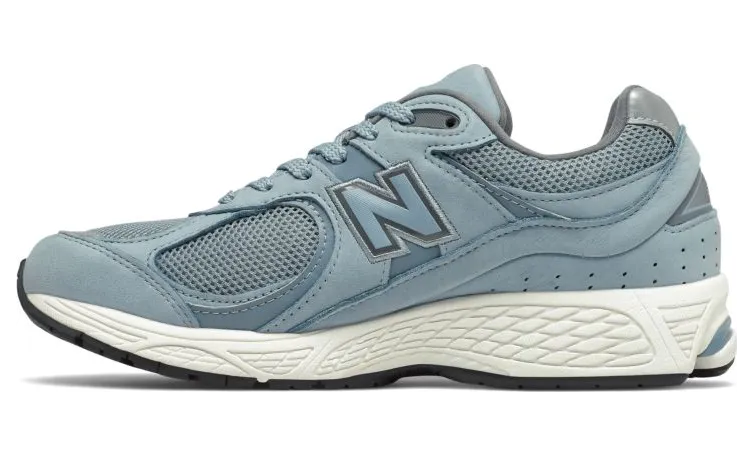 new-balance-2002r ML2002RR