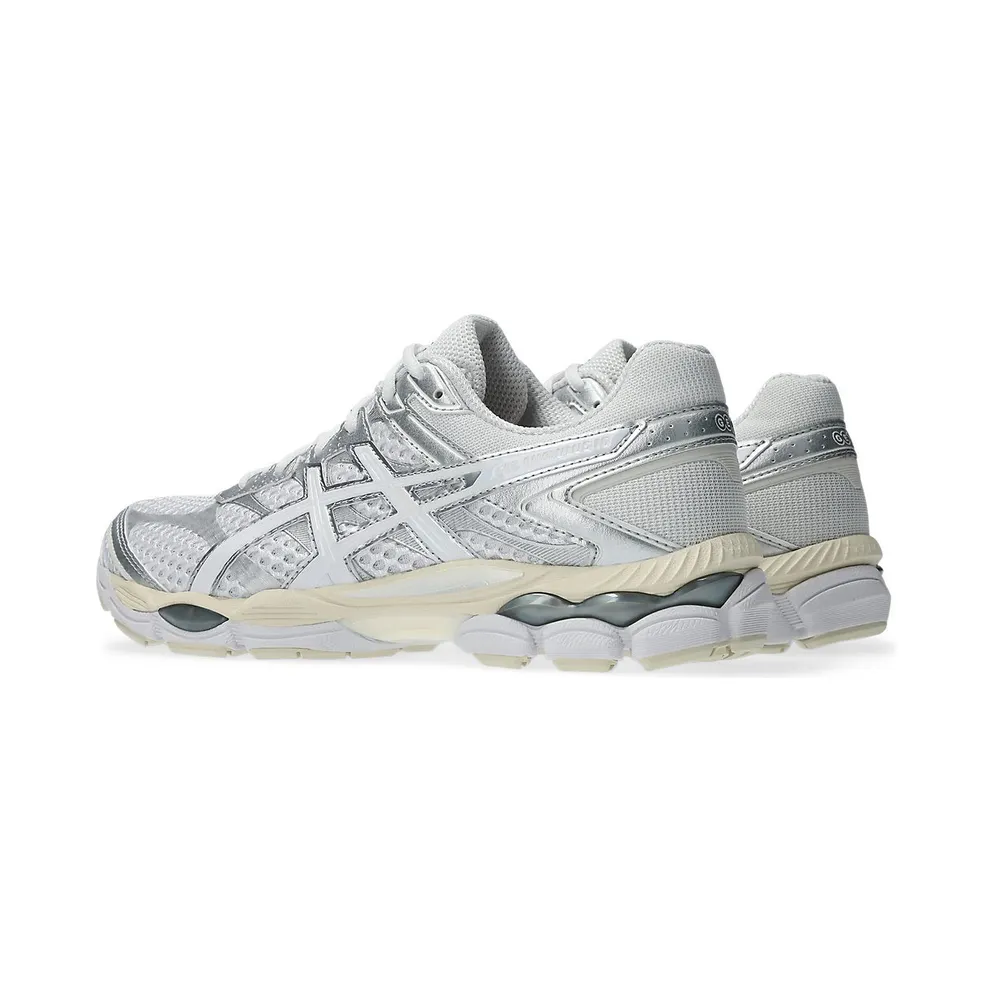 ASICS GEL-CUMULUS 16 “White / White” (1203A733-102)