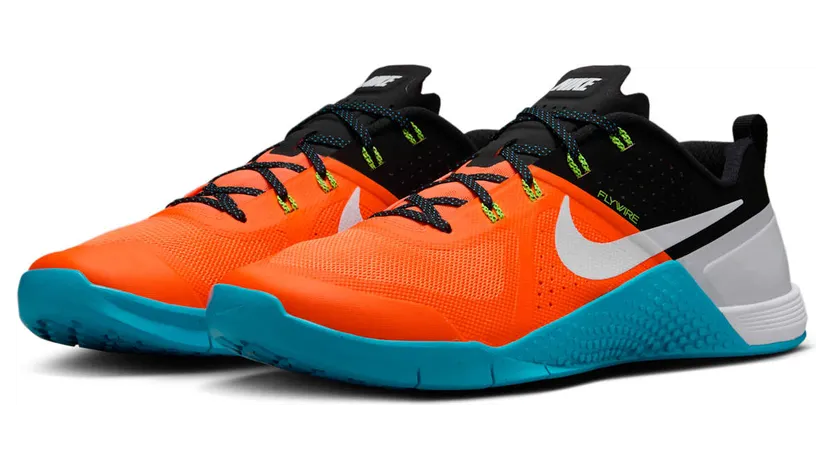 nike-metcon FQ1854-800