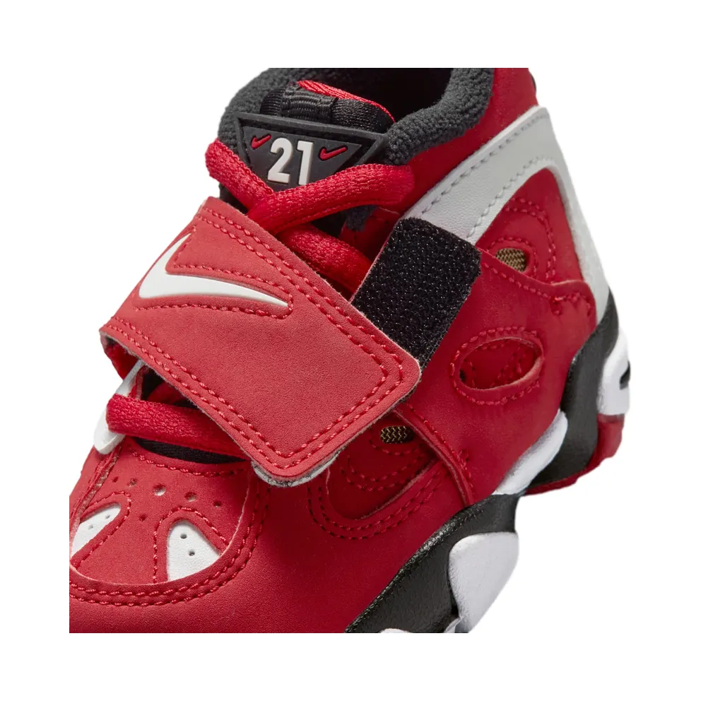 Nike Air Diamond Turf 2 TD “Fire Red / White” (IR4725-600)