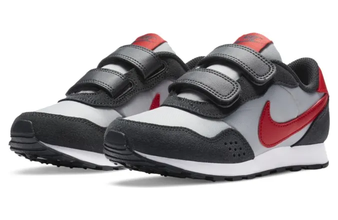 Nike MD Valiant Grau (CN8559-003)
