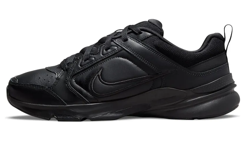 Nike Defy All Day Trainingsschoen voor heren Zwart – “Triple Black” (DJ1196-001)
