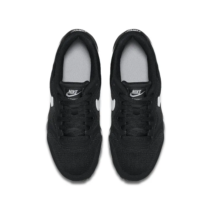 Nike MD Runner 2 Older Kids’ Black (807316-001)