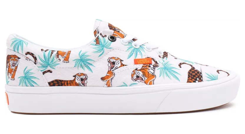 vans-comfycush VN0A5DYB9KC