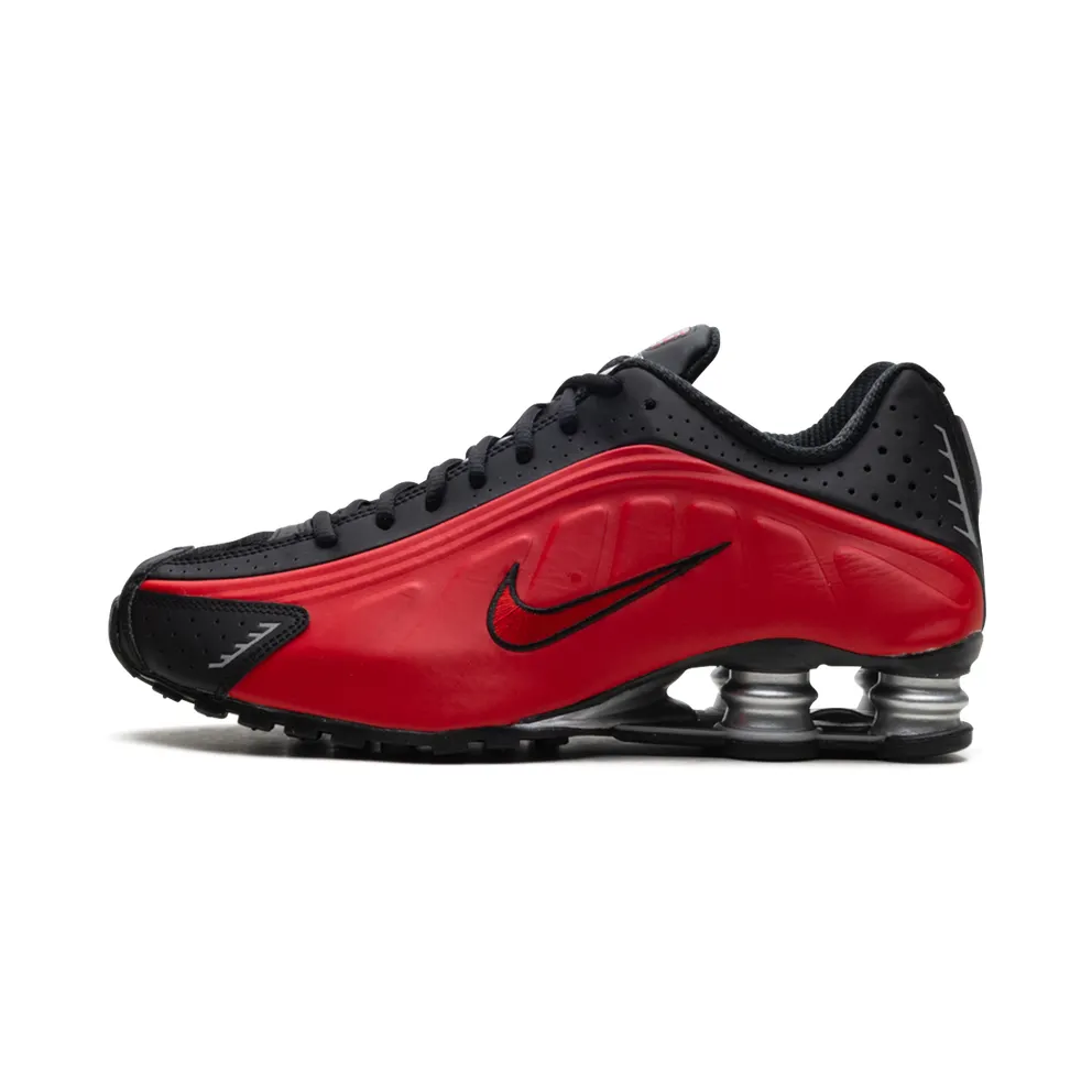 Nike Shox R4 “University Red Black” (HQ1988-600)