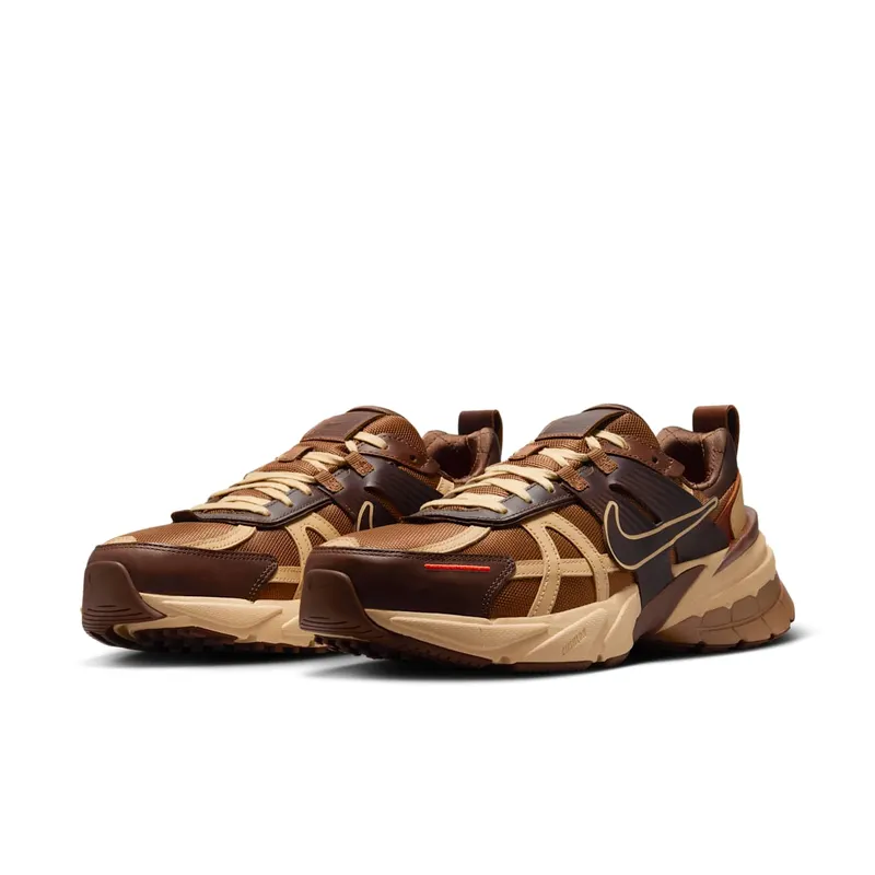 Nike V2K Run Light British Tan Sesame (HQ3445-222)
