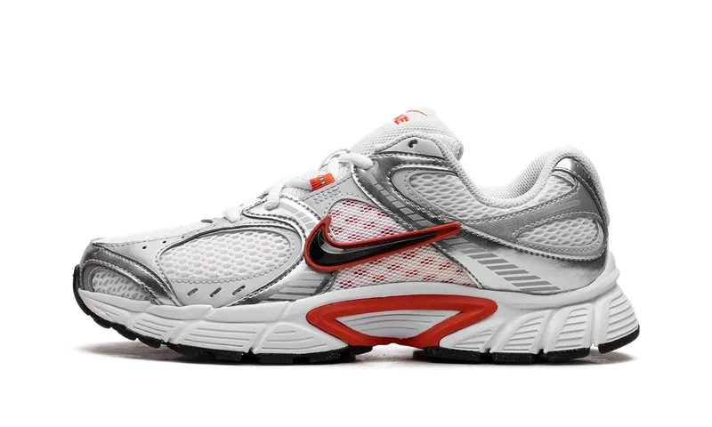 Nike V5 RNR “White Picante Red Vast Grey Black” (HQ7901-100)
