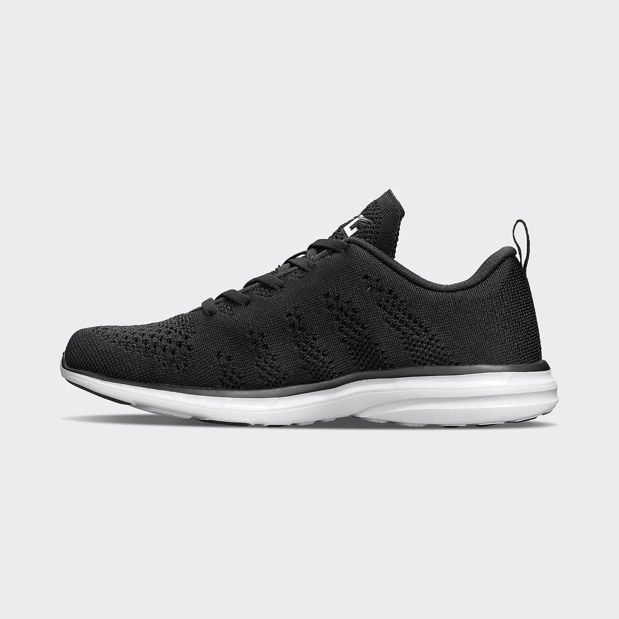 APL TechLoom Pro “Black/White/Black” (Heren) (2)