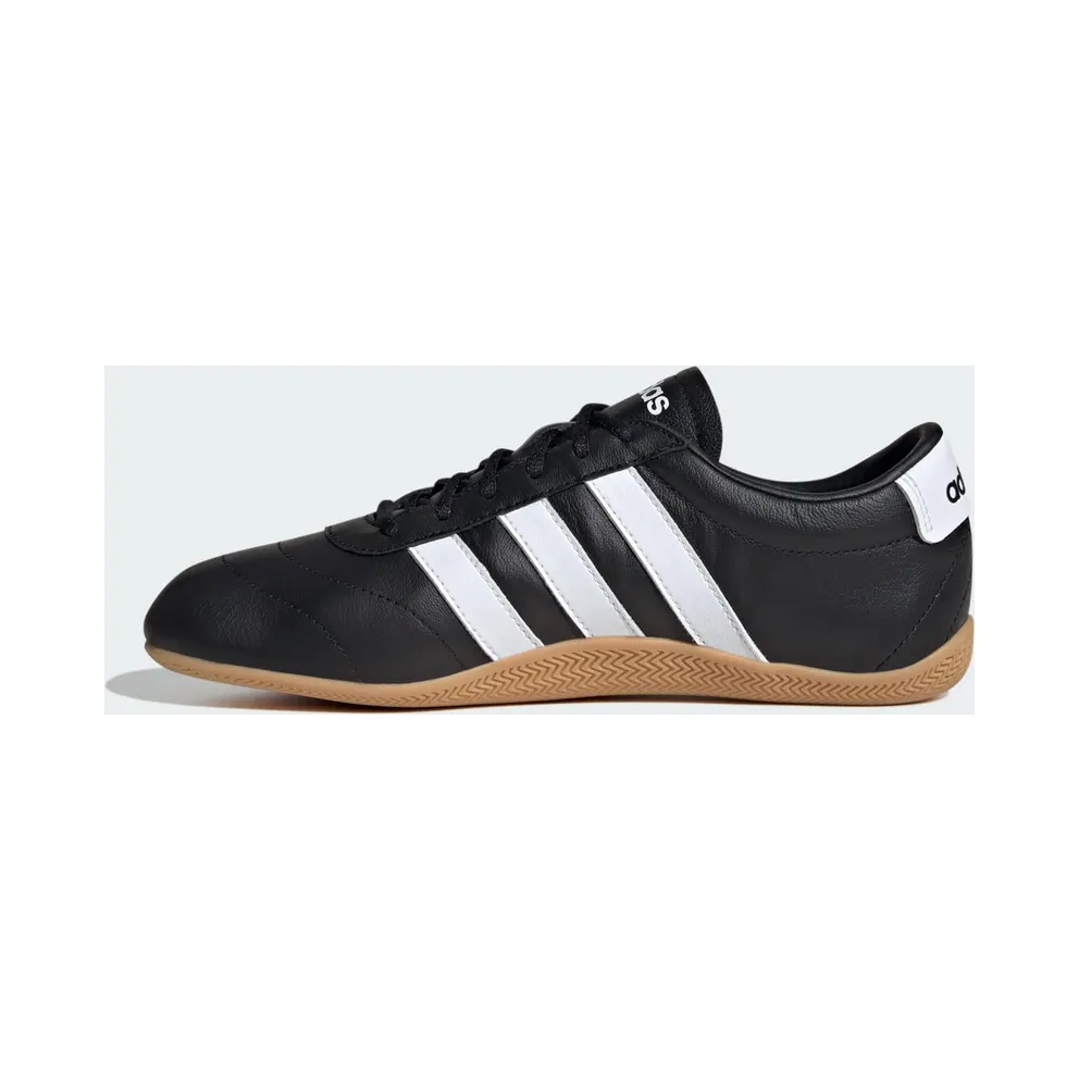Adidas Grand Court Lo “Core Black Cloud White Gum” (JQ9684)