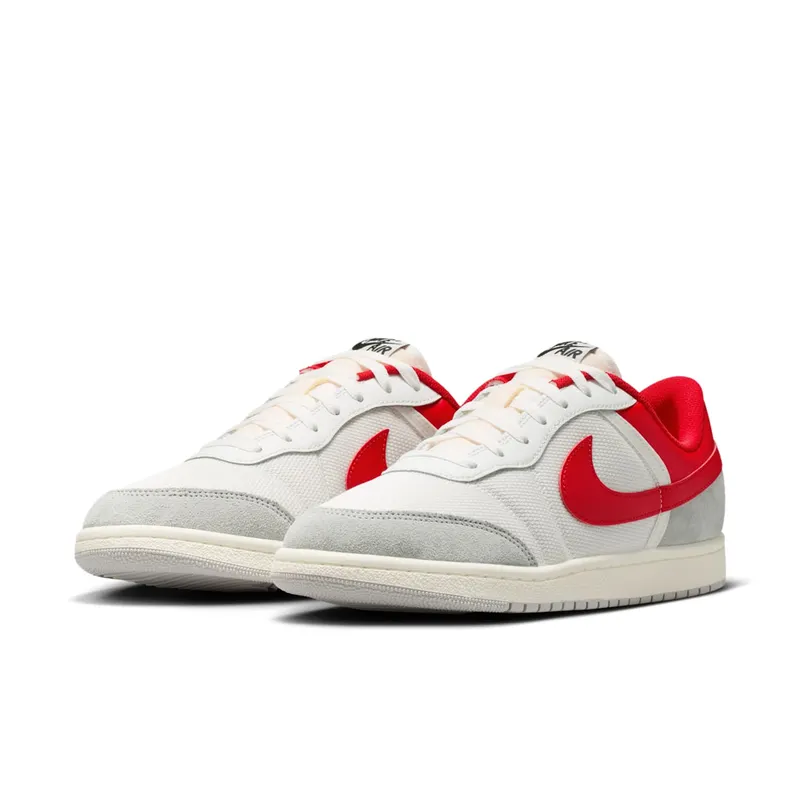 Jordan Skyline Low Summit White University Red Smoke Grey (IM2055-102)