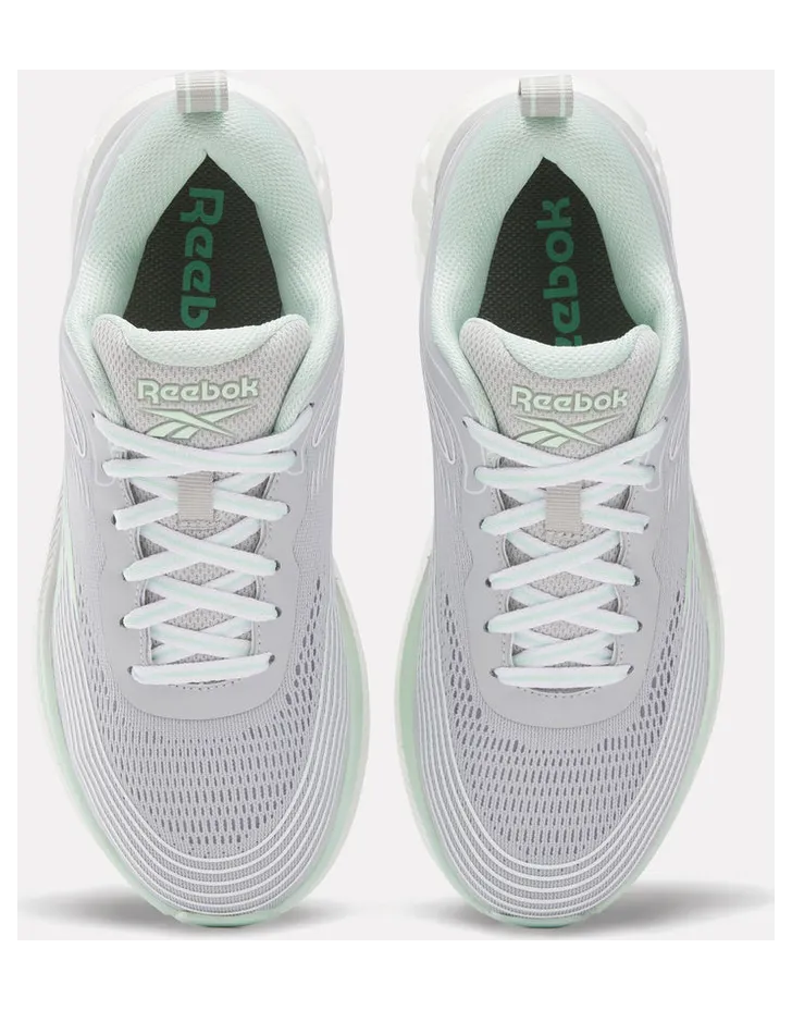 reebok-road-strider 100256924