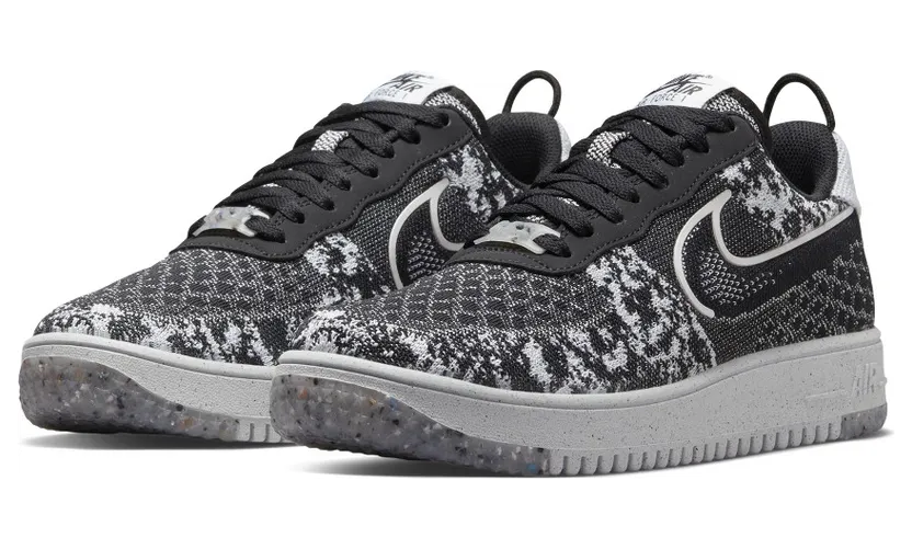 nike-air-force DM0590-001