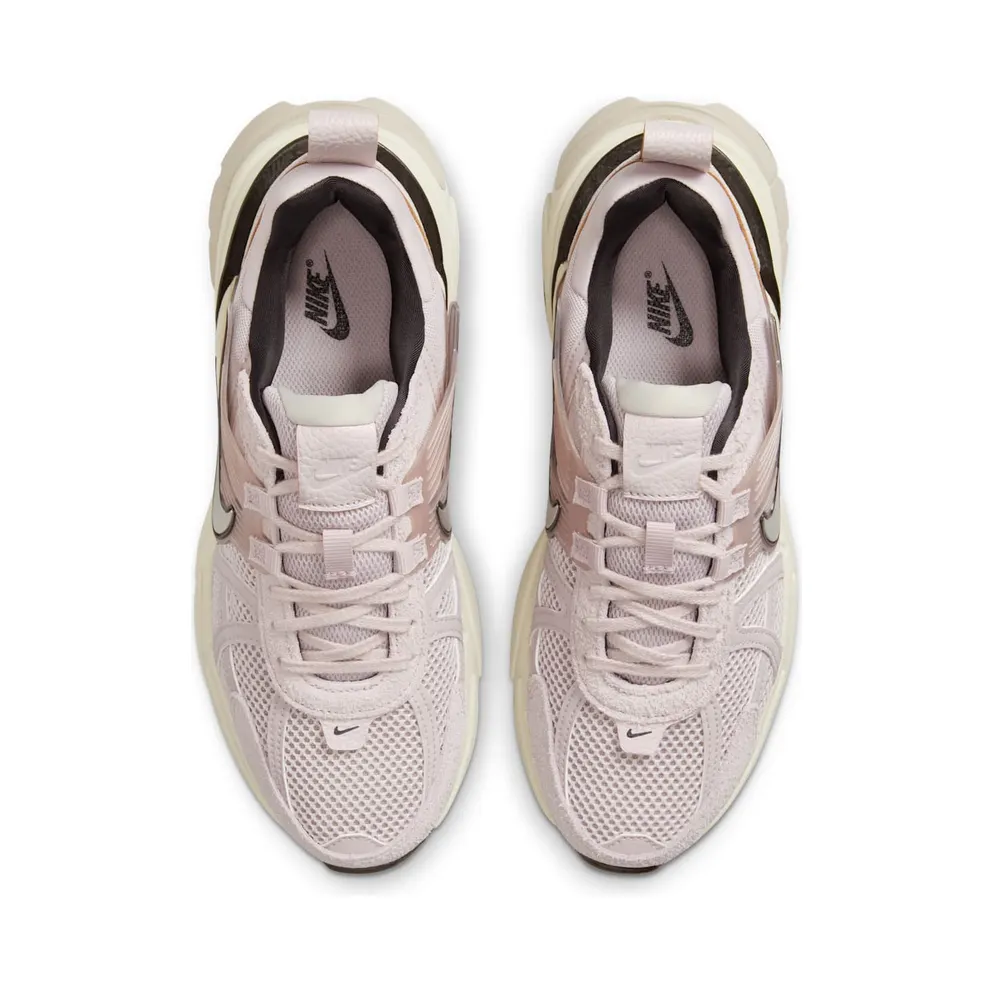 Nike V2K Run “Platinum Violet” (FN6703-001)