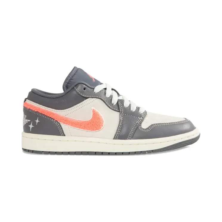 Jordan Air Jordan 1 Low met sterpatroon “Grey” (IM6565)