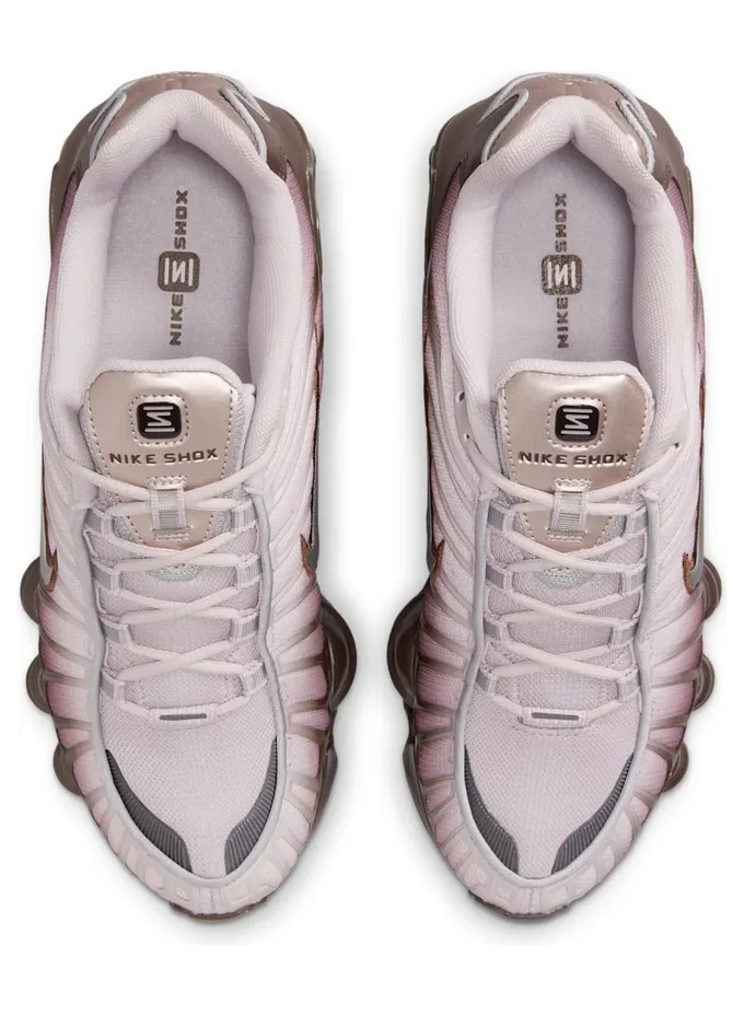 nike-shox IB7699-200
