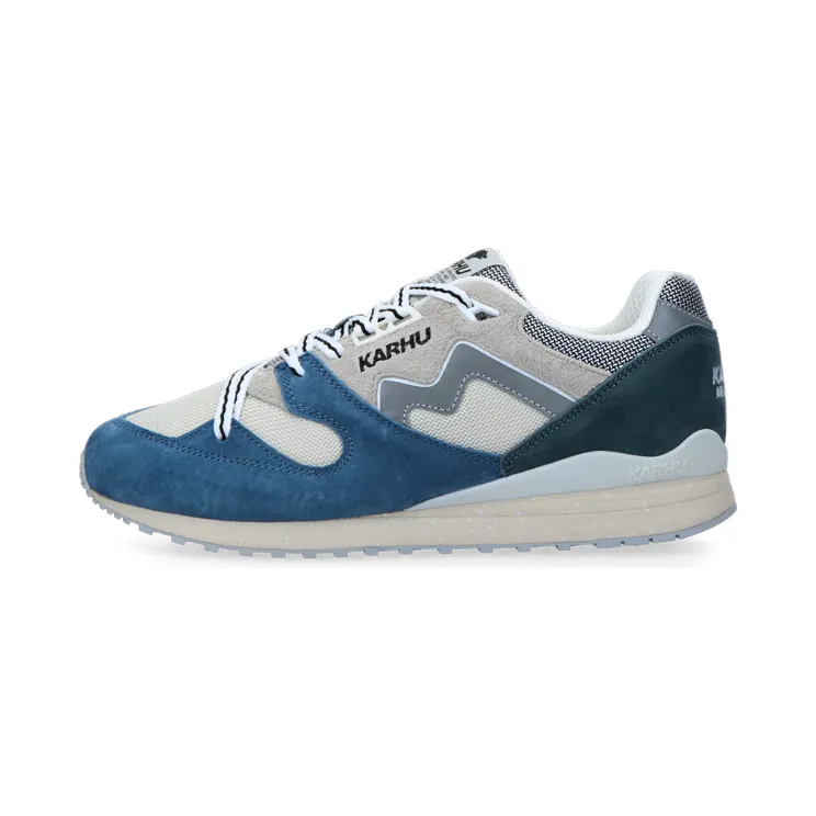 Karhu Synchron Classic (coronet blue / silver lining) – F802686