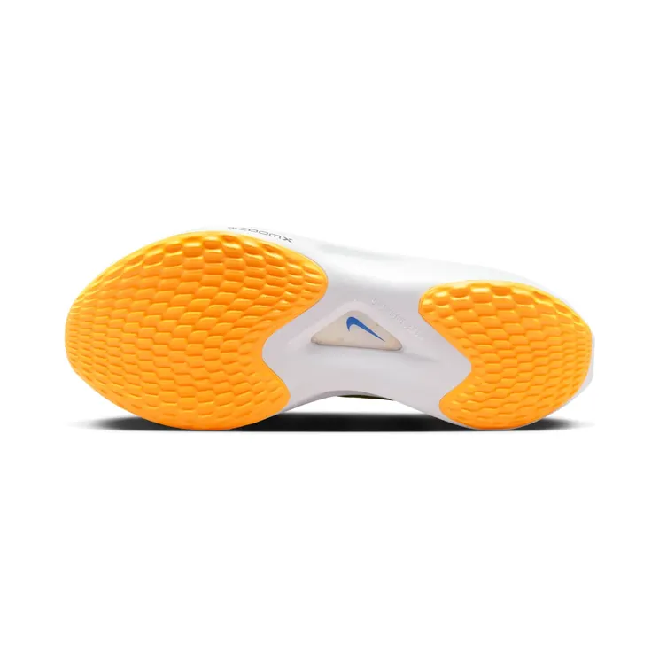 nike-zoom DM8968-402