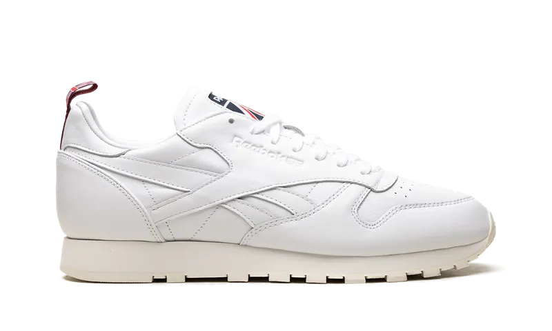 Reebok CL Leather “CHALK” (FW7796)