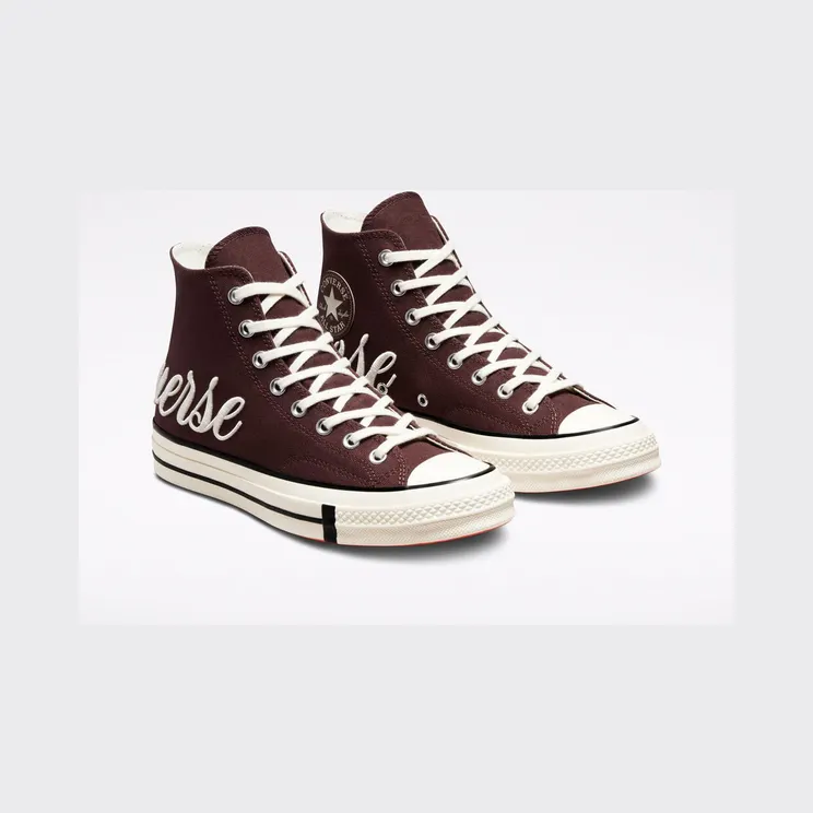 converse-chuck-taylor-all-star A01769C