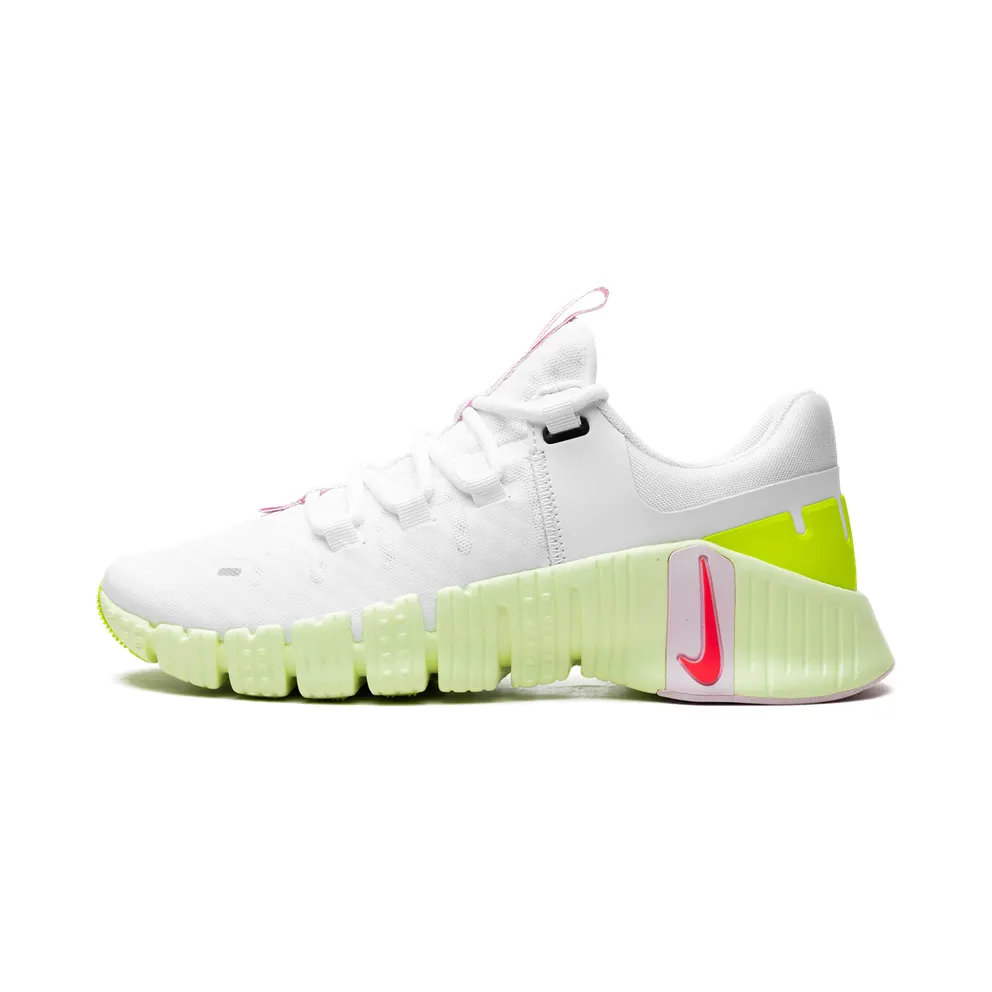 Nike Free Metcon 5 “Barely Volt Pink Foam” (DV3950-104)