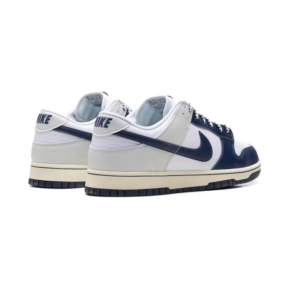 Nike Dunk Low “New York Yankees” (IM2222-101)