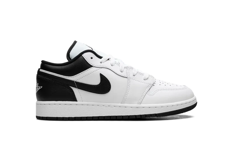 Air Jordan 1 Low GS “WHITE BLACK” (553560-132)