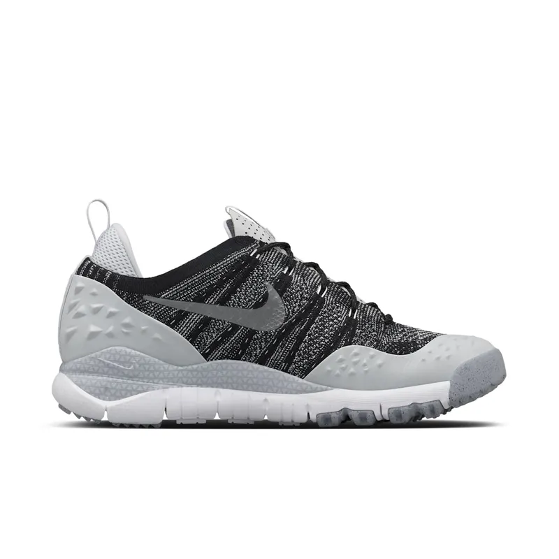 Nike Lupinek Flyknit Low Black Wolf Grey Black/Pure Platinum-Wolf Grey (853954-002)