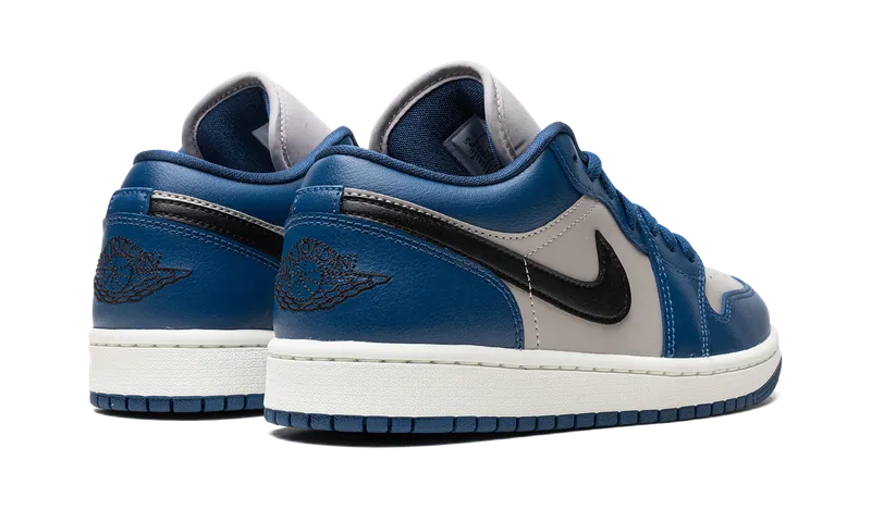 Air Jordan 1 Low “French Blue” (DC0774-402)
