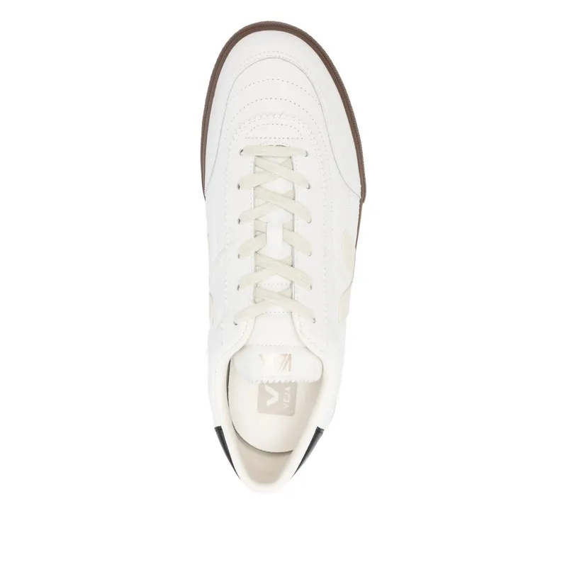 Veja Panenka Leather “White” (FU2020896)