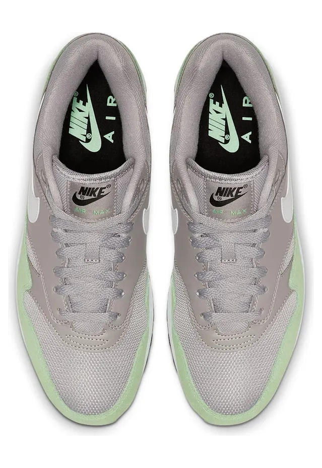 nike-air-max AH8145-015