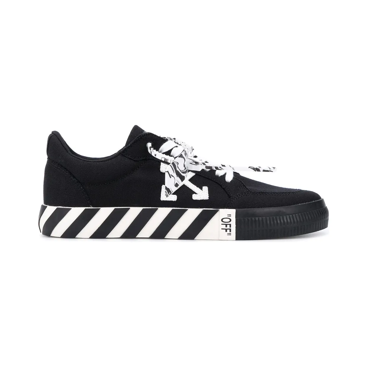 Off-White Logo Patch Low Top Black (OMIA085E20FAB0011001)